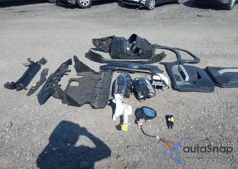 2025 Subaru Forester z USA, uszkodzony, nr VIN JF2SLDAC6SH477828